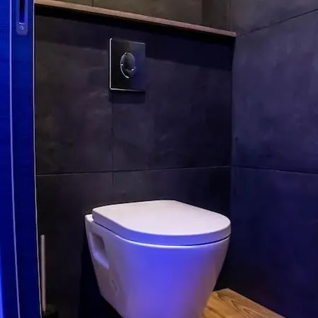 Ferienwohnung Blue Night - Jacuzzi - Bord De Seine Corbeil-Essonnes Exterior foto
