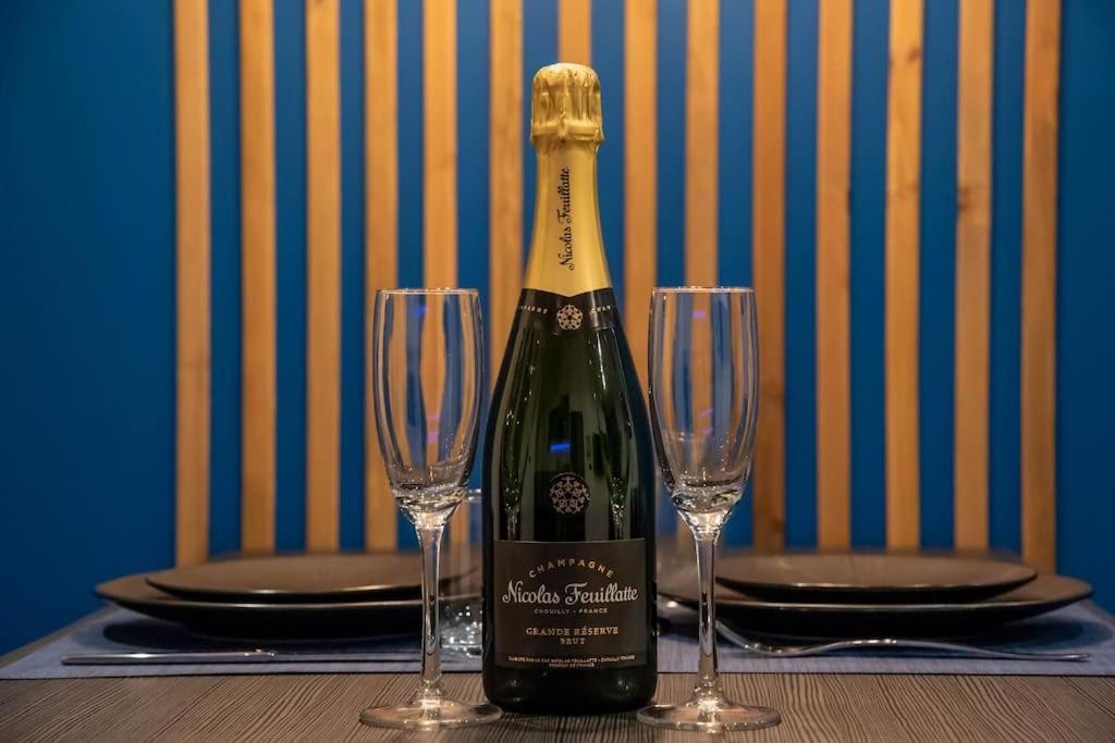 Blue Night - Jacuzzi - Bord De Seine Apartment *